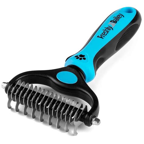 Nagic Fur Brush: A Revolutionary Solution for Dealing with Pet Hair.